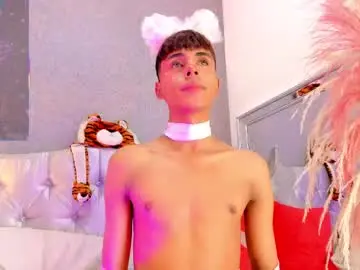 Chaturbate Best Webcam of princepoppy_