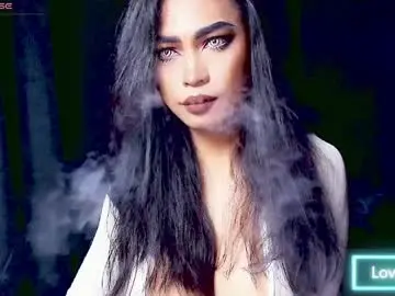 Chaturbate Live Sex Cam of sexylongcockbunny