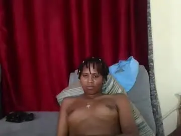 Chaturbate Live Sex Cam of brunnette_blonde