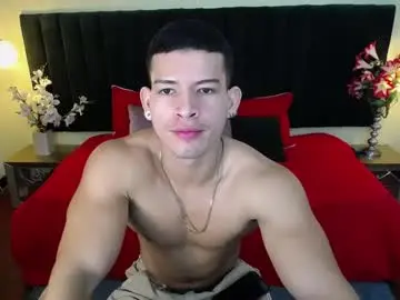 Chaturbate Nude Webcam of ethan_rodgers