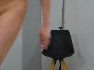 Chaturbate Free Porn Cam of timmyshy