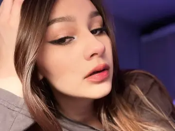 Cherry Watch Live Sex Cams of carrie145