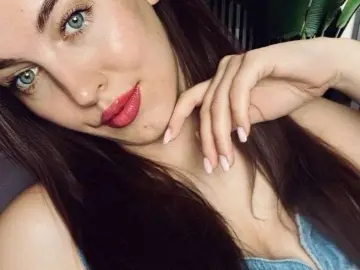 Cherry Live Sex Cam of kaleyreed