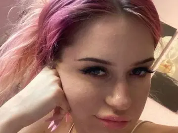 Cherry Best live sex cam show of sarahdrew