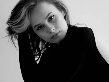 Cherry Best live sex cam show of emilyhill