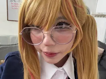 Cherry Nude Webcam of purpleebaby