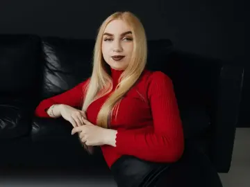 Cherry Sex Cam of beatricefly