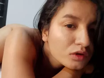 Cherry Live Sex Cam of chloesanchez