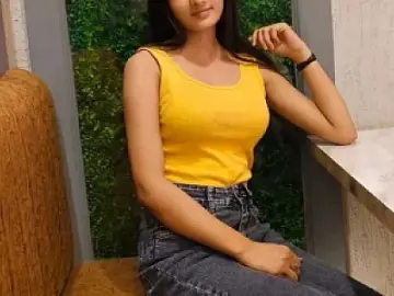 Dscgirls Nude Webcam of Komal_Sexy