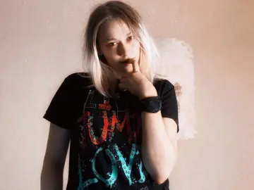 Imlive Adult Webcams of CoralineJons