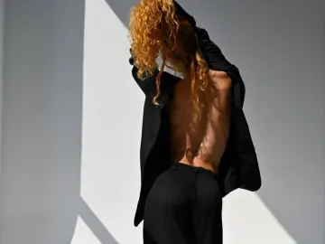 Imlive Live Sex Cam of RoxyFox18x33