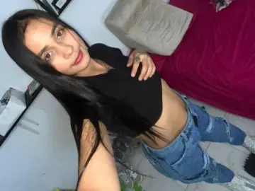Imlive Free Porn Cam of Maroly69