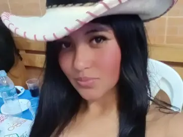 Imlive Live Sex Cam of Iris_Laus