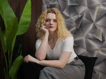 Imlive Sex Cam of MylaBetts