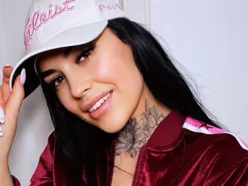 Imlive Adult Video Chat of HottyNicole