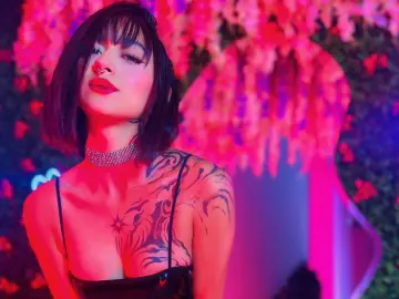 Imlive Free Live Porn of Miaa_Thopmson