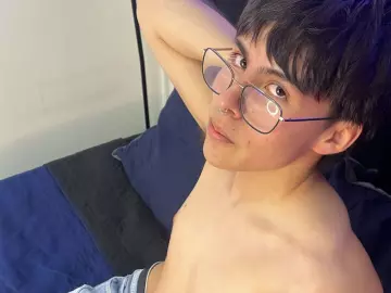 Imlive Live Sex of PepperTwink966