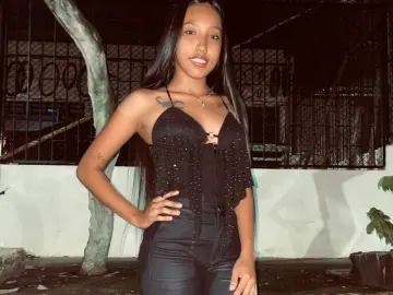 Imlive Adult Webcams of Riahanna_Jons