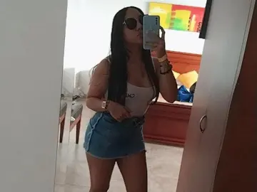 Imlive Best live sex cam show of antonelacooper