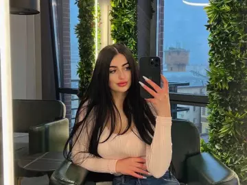 Imlive Live Porn of ArielGemmee