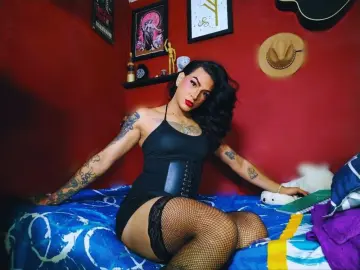 Imlive Adult Webcams of dariell_spina