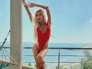 Imlive Live Porn of Amazing18TS