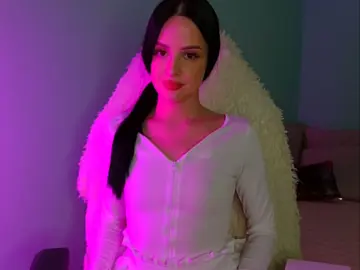 Imlive Adult Webcam of Evelyna_Ray