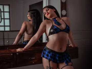 Imlive Live Sex Cam of EmmySwett
