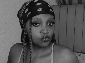 Imlive Sex Cam of LuckyQueenLucky