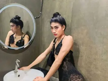 Imlive Adult Webcams of SluttyWhoreJulli