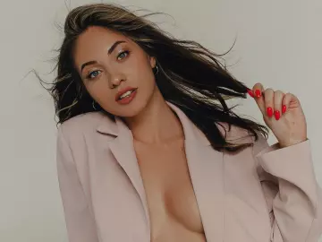 Imlive Adult Webcams of JulianaXXX