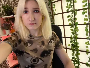 Imlive Adult Webcams of Robinkhelles