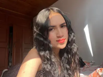 Imlive Adult Webcam of AlanaaEvans