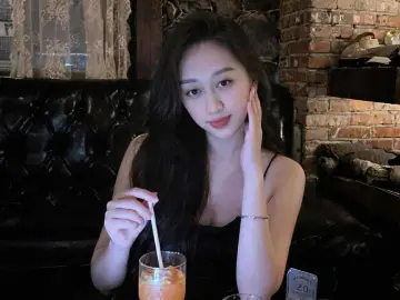 Imlive Adult Video Chat of Bee2003