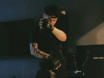 Imlive Live Porn of EthanLip