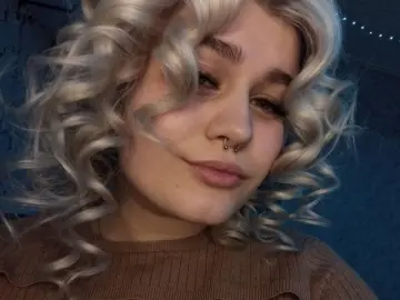 Imlive Sex Cam of Amber_Monro