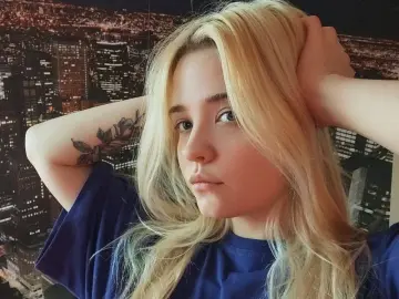 Livejasmin Adult Webcam of MonnieMoniz