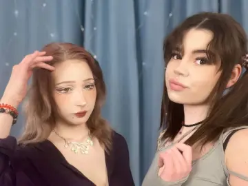 Livejasmin Sex Chat of LeonilaAndDahlia