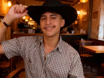 Livejasmin Free Porn Cam of AlanSprouse