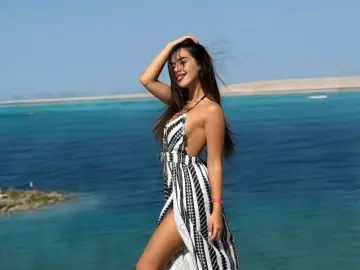 Livejasmin Live Sex Cam of ClaireJenner