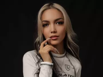 Livejasmin Adult Video Chat of LynetBurrington