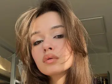 Livejasmin Free Porn Cam of CathrynStinger