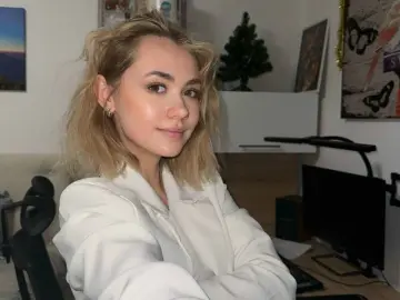 Livejasmin Live Sex of KailaPeroni