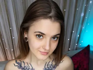 Livejasmin Free Porn Cam of SuzyMiu