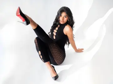 Livejasmin Free Porn Cam of ElieMorgan