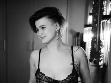 Livejasmin Private Sex Chat of PeachBev