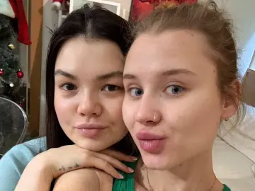 Livejasmin Adult Webcams of ScarlettAndBenit