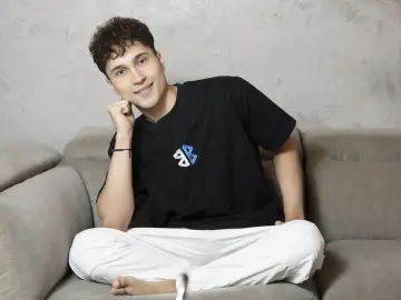 Livejasmin Watch Live Sex Cams of BidieWhite