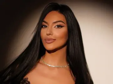 Livejasmin Live Sex Cam of IzaBelle