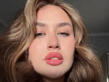 Livejasmin Watch Live Sex Cams of MarielleDefalco